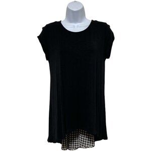 Pebble And Stone-Women's Medium Pullover Top Short Sleeve Black And Checkered